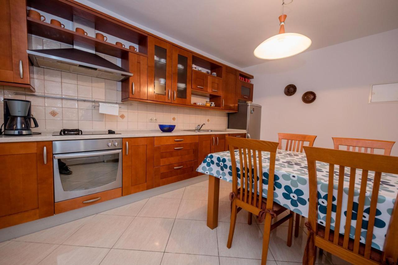 Apartments And Rooms Bolero Rab Town Zewnętrze zdjęcie