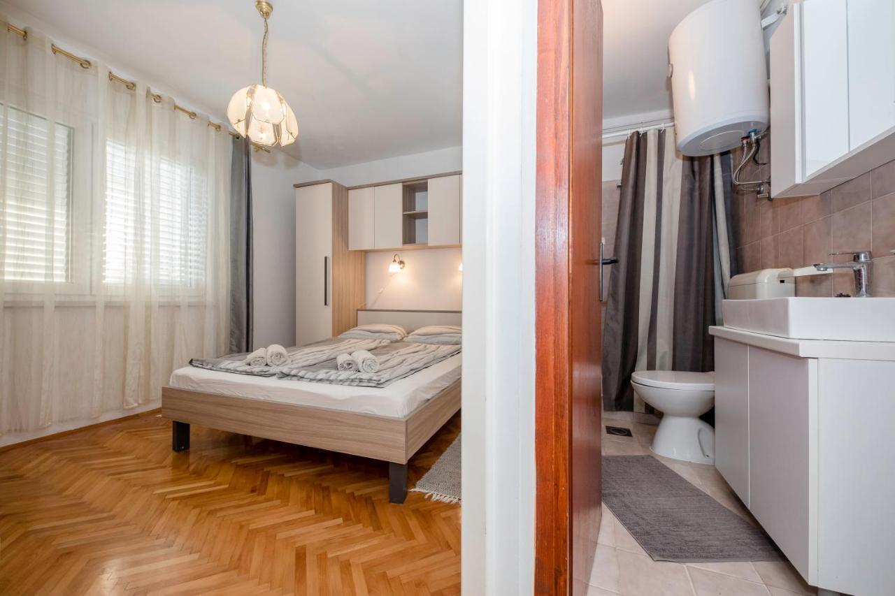 Apartments And Rooms Bolero Rab Town Zewnętrze zdjęcie