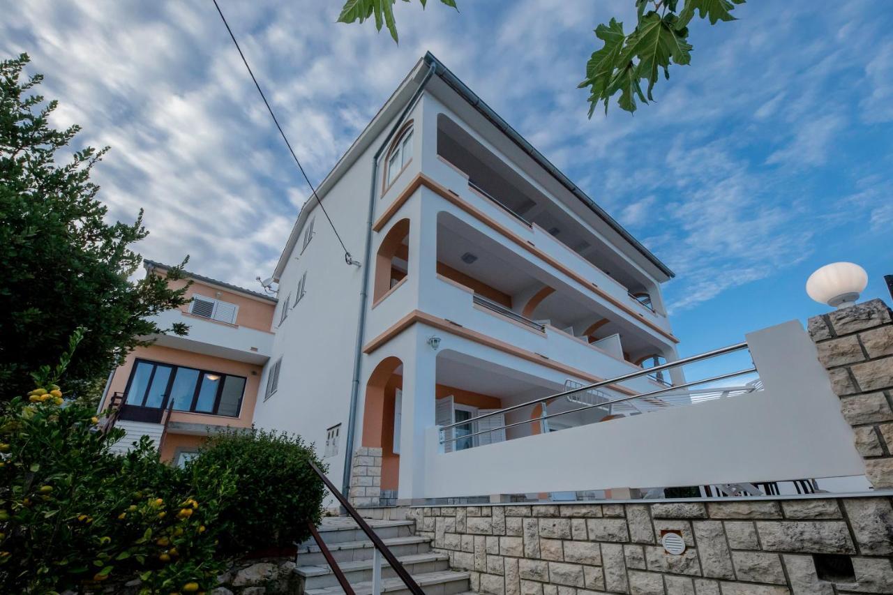 Apartments And Rooms Bolero Rab Town Zewnętrze zdjęcie