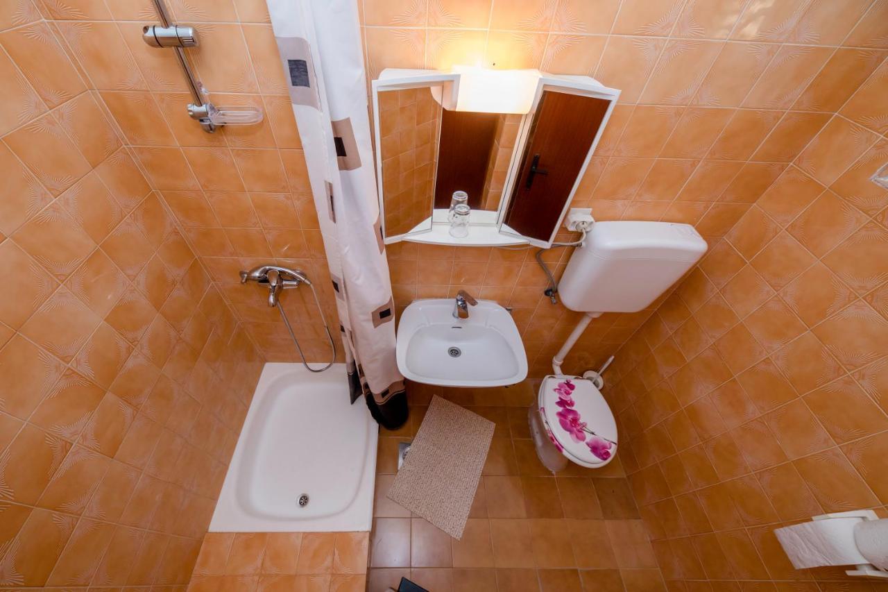 Apartments And Rooms Bolero Rab Town Zewnętrze zdjęcie